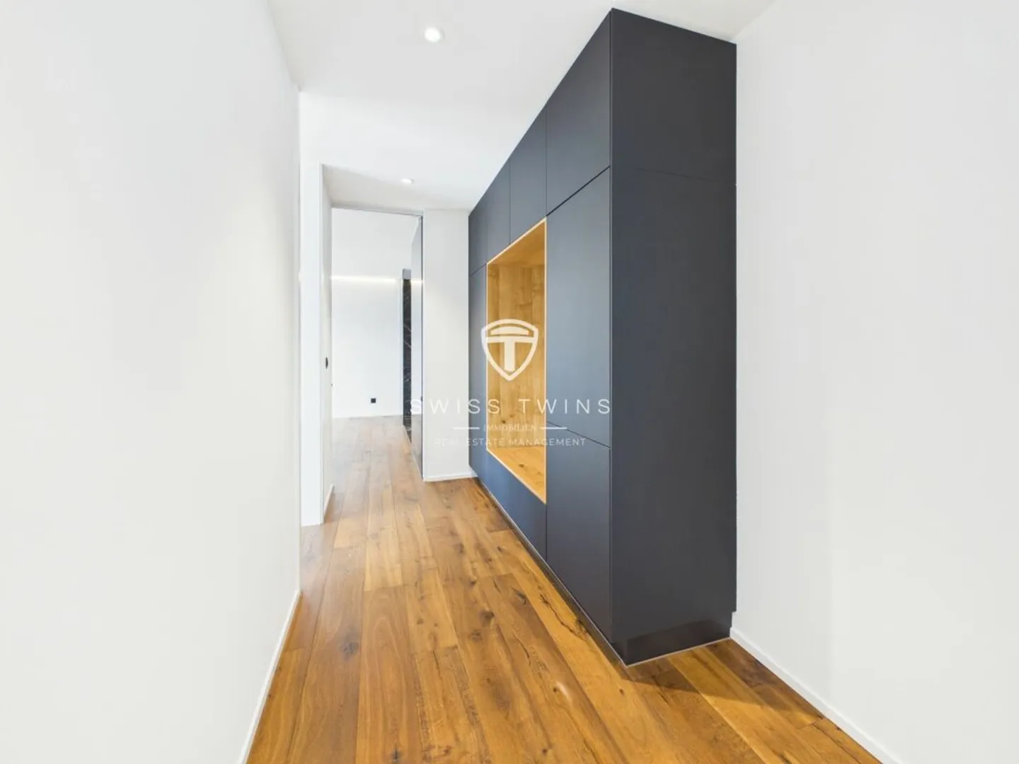 Appartamento di lusso con 3,5 stanze e terrazza privata di 132 m² con vista mozzafiato su Pilatus e Rigi - Foto 8 di 13