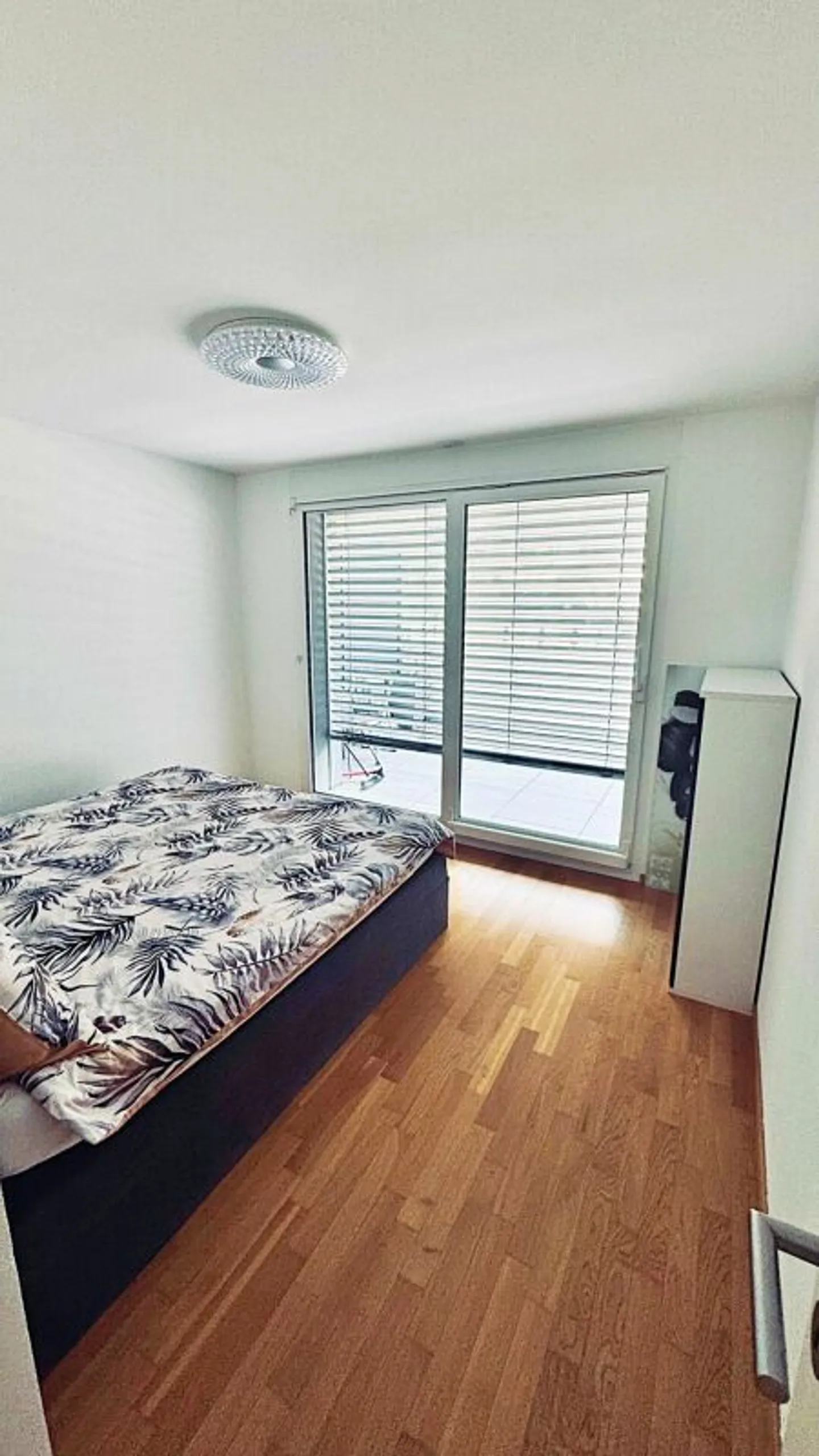 Eccezionale opportunità di investimento; attico di 4,5 locali con terrazza panoramica nel centro del villaggio - Foto 9 di 13
