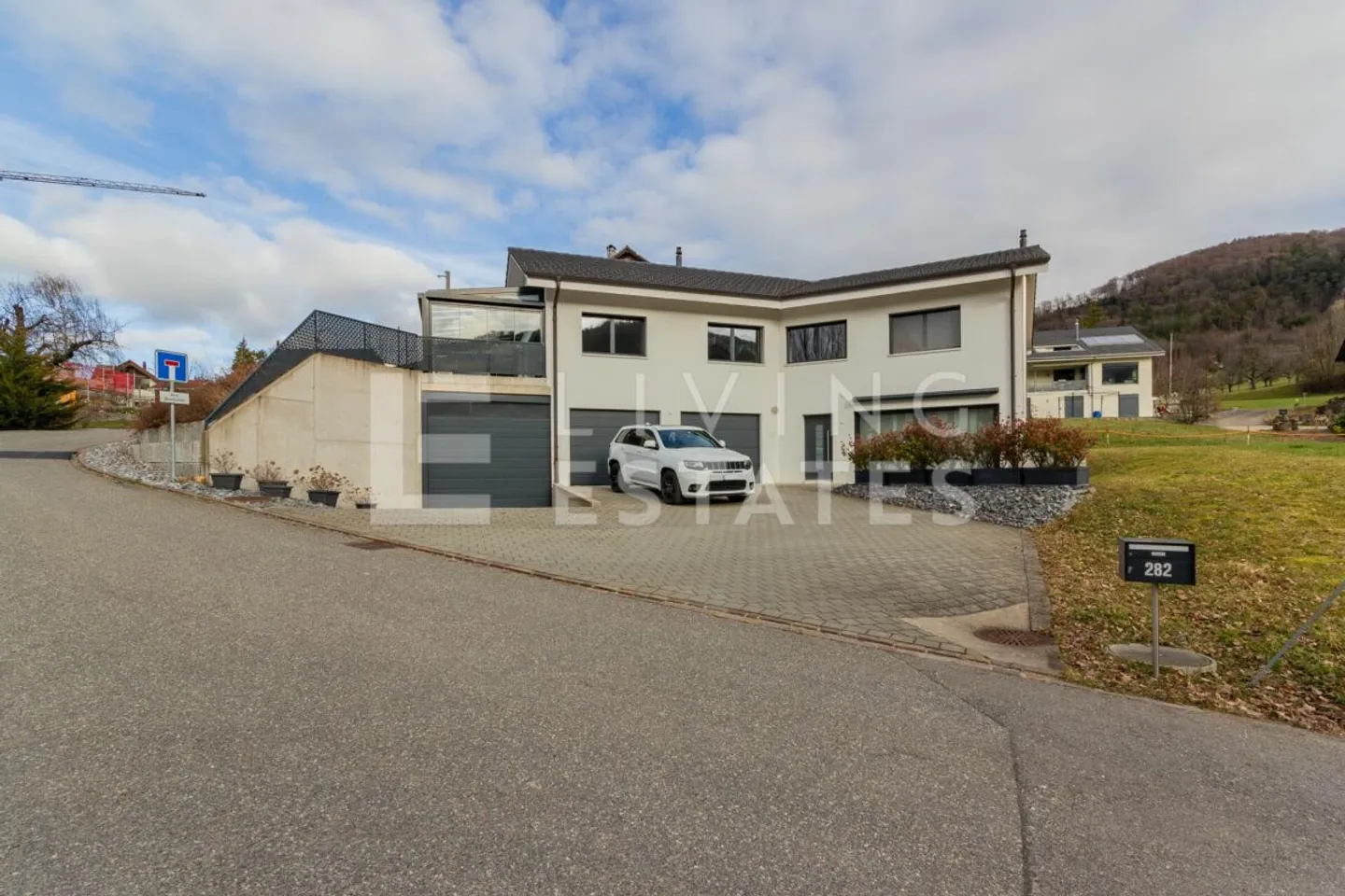 LANDLEBEN MIT PANORAMA - Foto 1 von 13