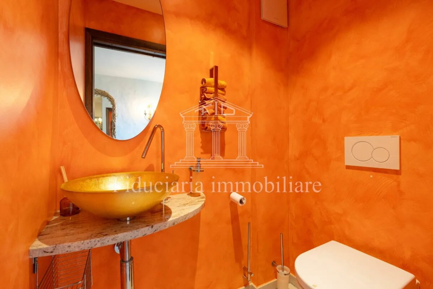 SOLDUNO - Geräumige Wohnung mit Studio in einem Zweifamilienhaus - Foto 12 von 13