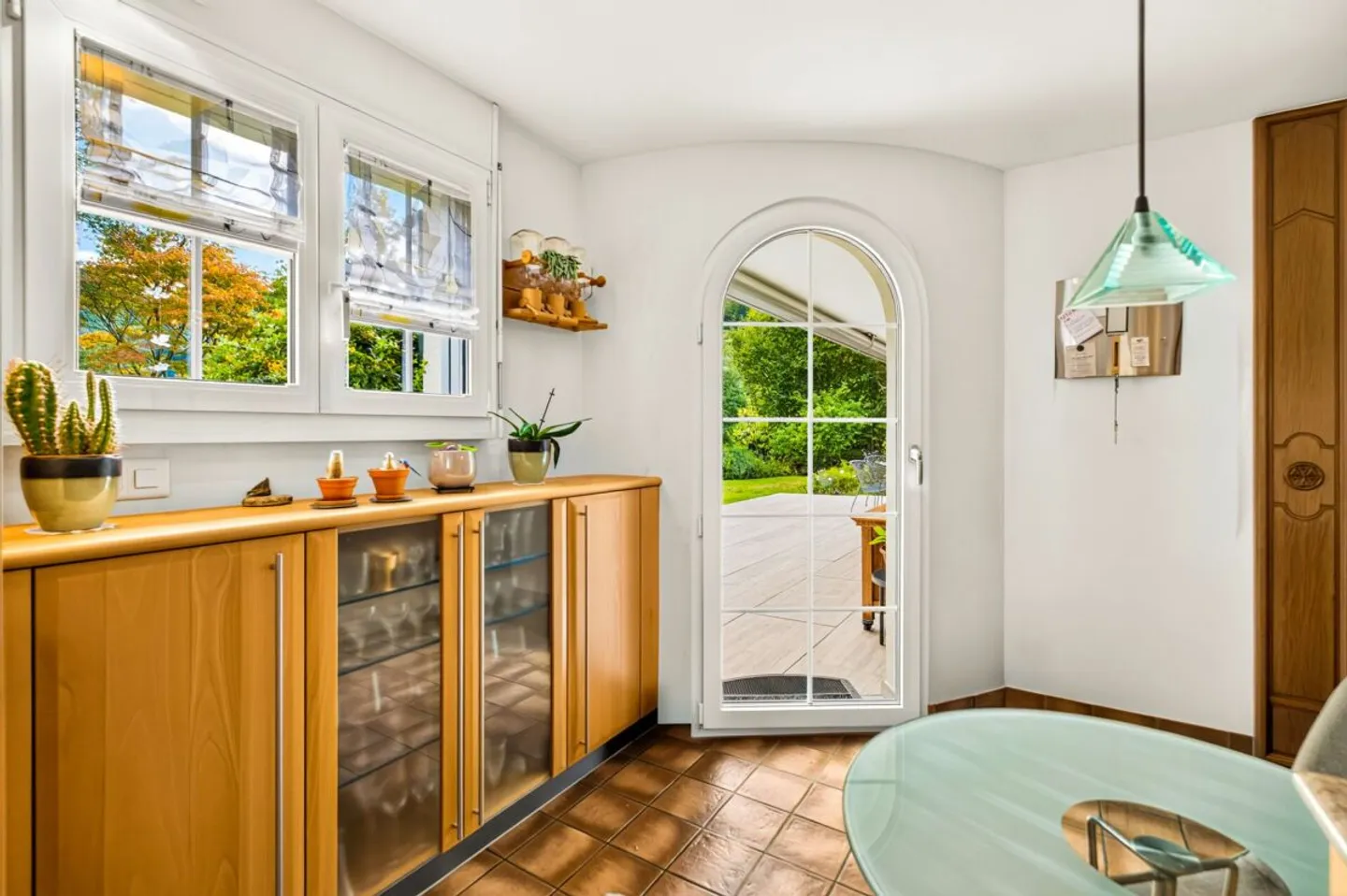 A special kind of home - charming 7.5-room detached house with garden idyll - Photo 7 of 13