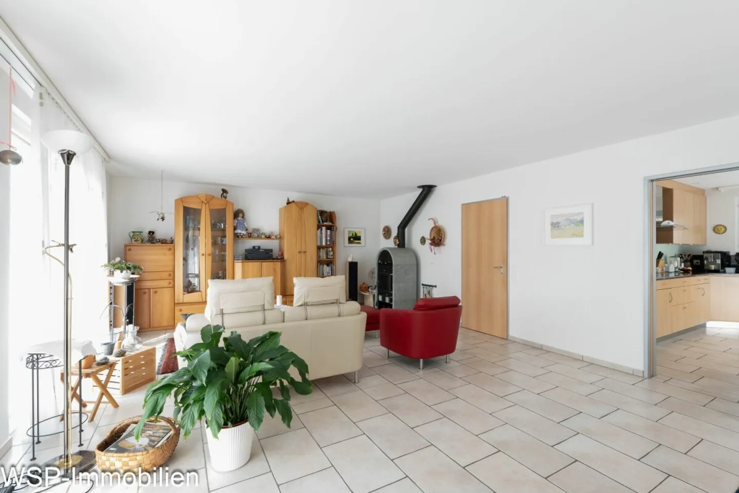 Detached House in Country House Style - Photo 5 of 11