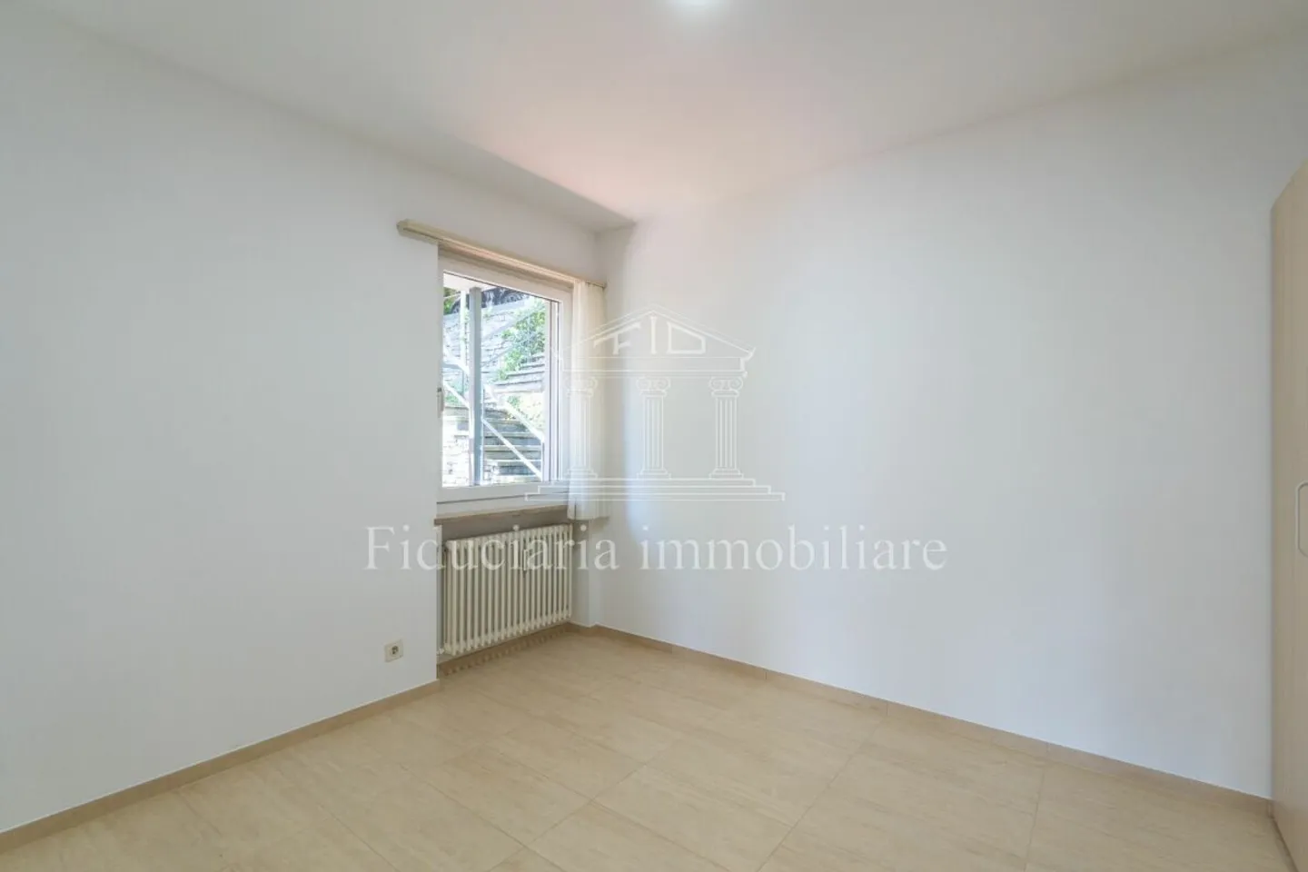 LOCARNO MONTI - Multi-family house with lake view and garden - Photo 9 of 12