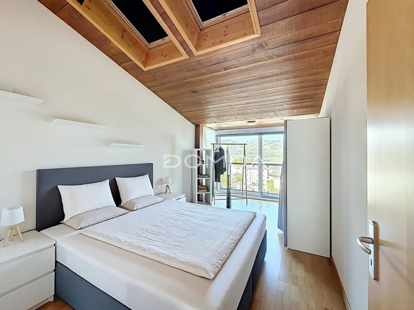 Charming 3.5-room apartment - Calm, brightness, and unobstructed view in Attalens - Photo 3 of 8