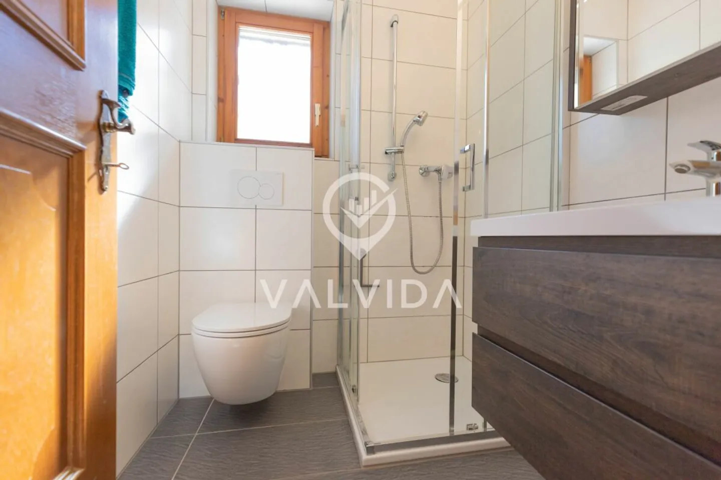 Ihr neues Zuhause mit Wintergarten und Gartenidylle in Leuk-Susten - Foto 6 von 13