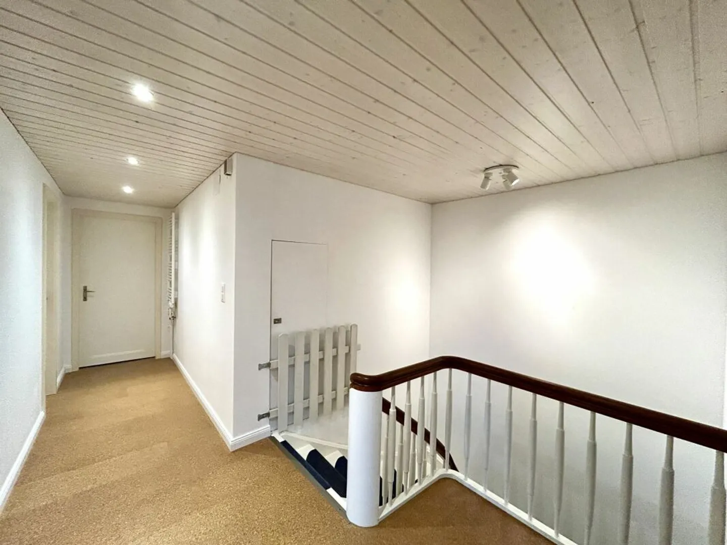 Maison jumelée à Bettenhausen avec potentiel d'aménagement et système photovoltaïque ! - Photo 8 sur 12