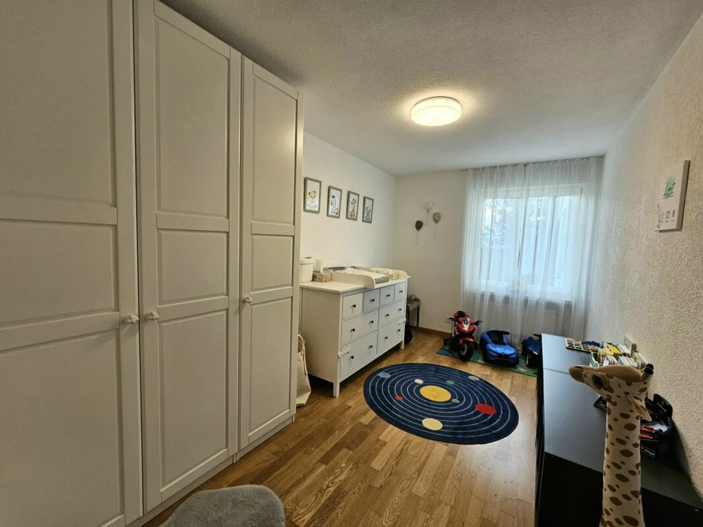 Appartamento luminoso 4.5 locali con balcone - Foto 11 di 13