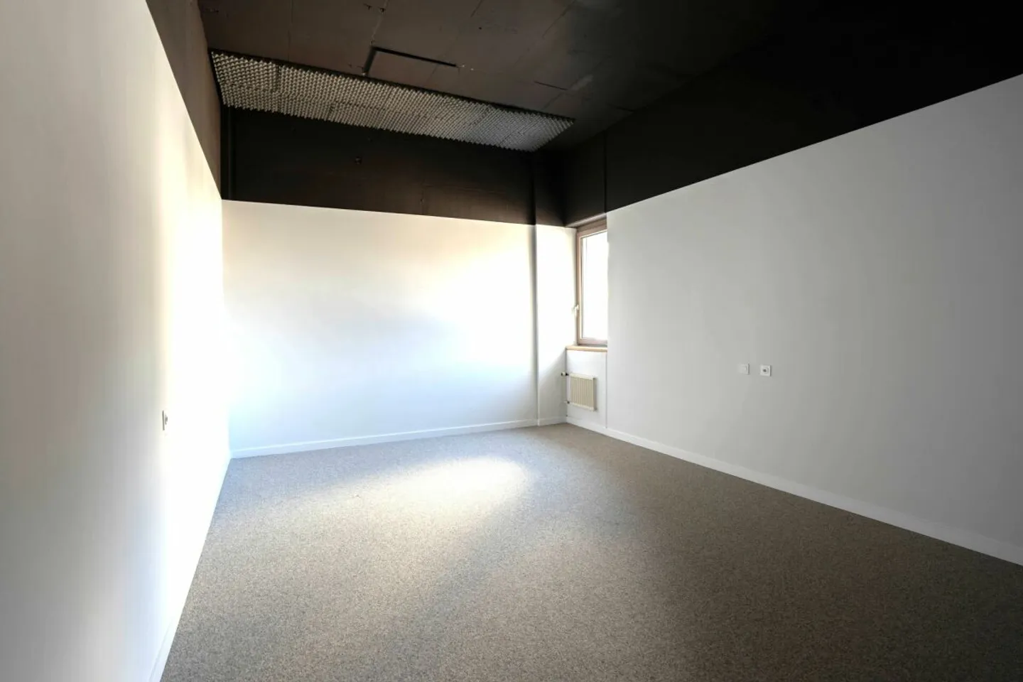 Ufficio o sala di pratica nel centro di Frauenfeld - Foto 1 di 4