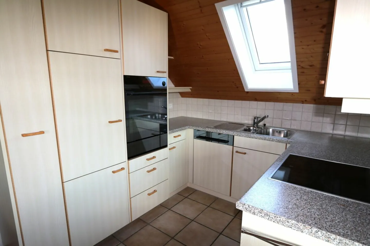 Charmant Appartement en Duplex - Photo 3 sur 6