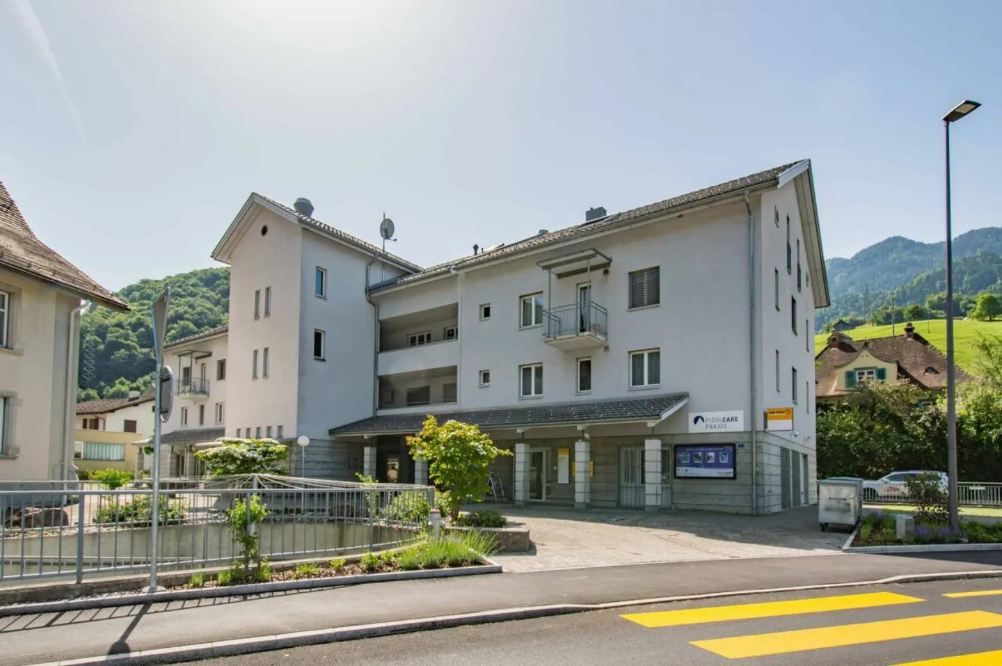 Tiefgaragenplatz in Unterterzen - Foto 1 von 1