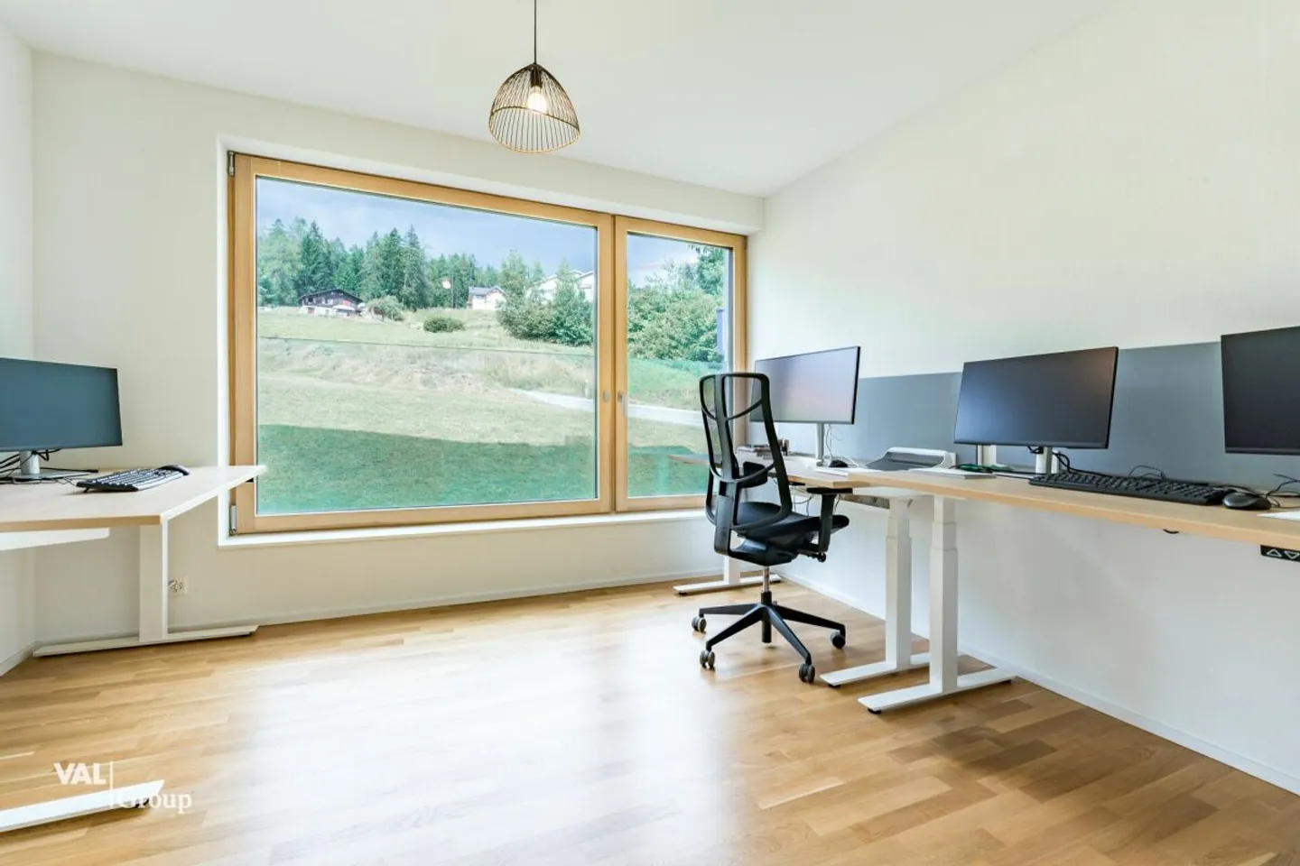 Bel contesto abitativo, spazioso e confortevole - Foto 8 di 11