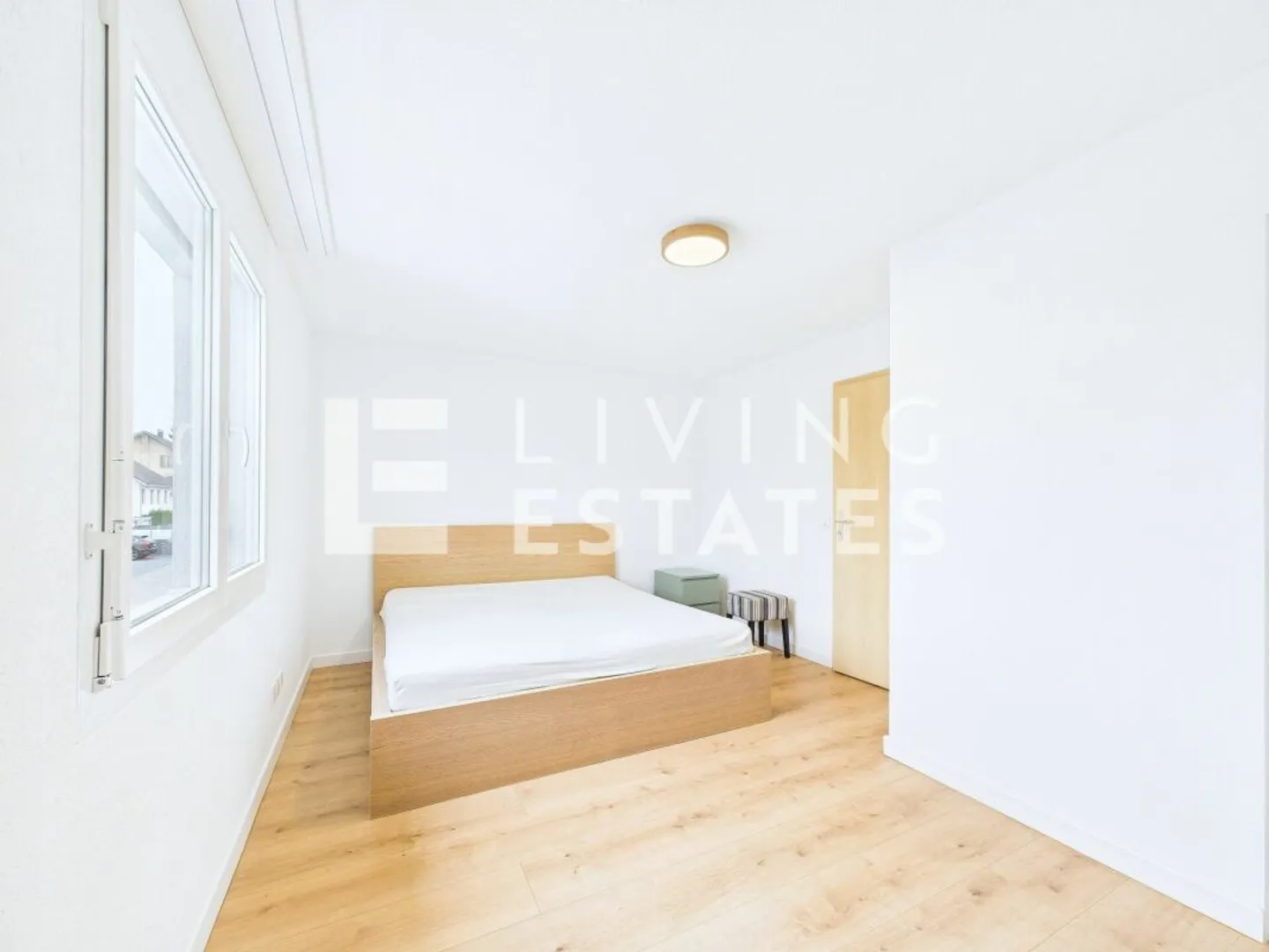 THE PERFECT START INTO YOUR OWN HOME - MODERN, THOUGHTFUL, FAMILY-FRIENDLY - Photo 10 of 13