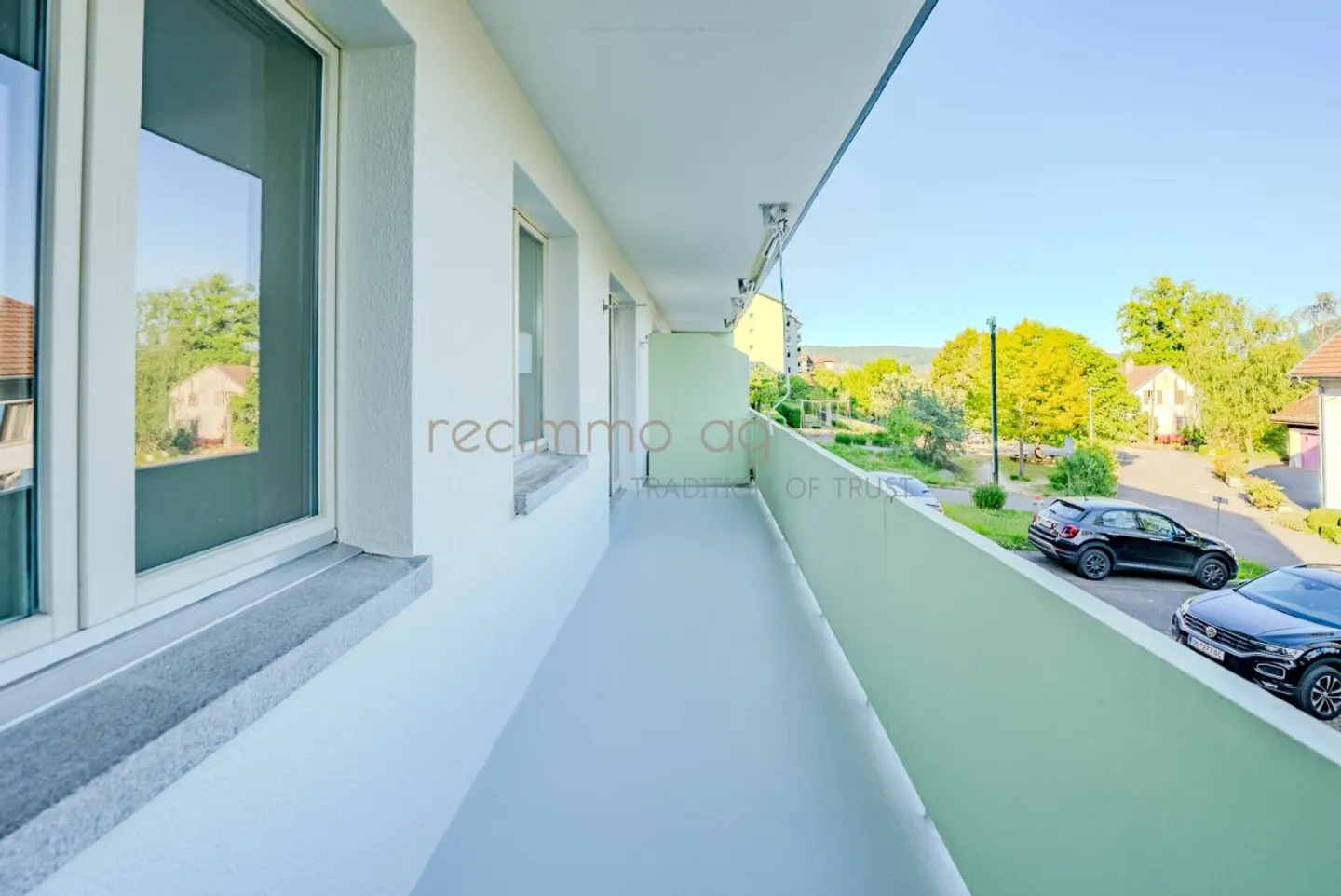 Appartamento 2.5 stanze appena ristrutturato in diritto di costruzione con balcone e posto auto a Brugg - Foto 4 di 7