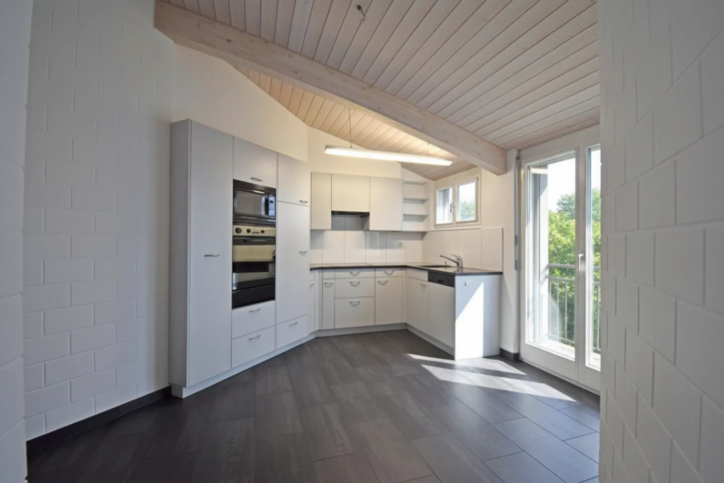 Modernes 3.5-Zimmer-Apartment - Foto 3 von 13