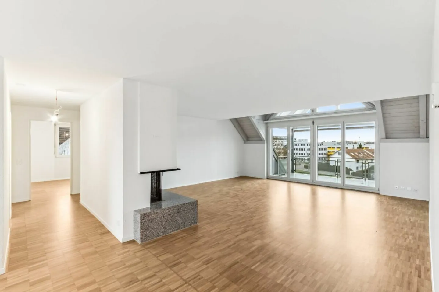 Appartamento Familiare Moderno in un Ambiente Simile a un Parco - Foto 1 di 11