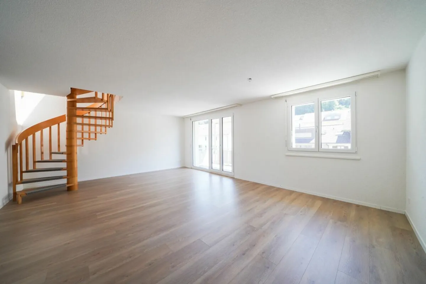 Appartamento duplex attraente di 6,5 stanze - Comfort abitativo su due livelli - Foto 2 di 9