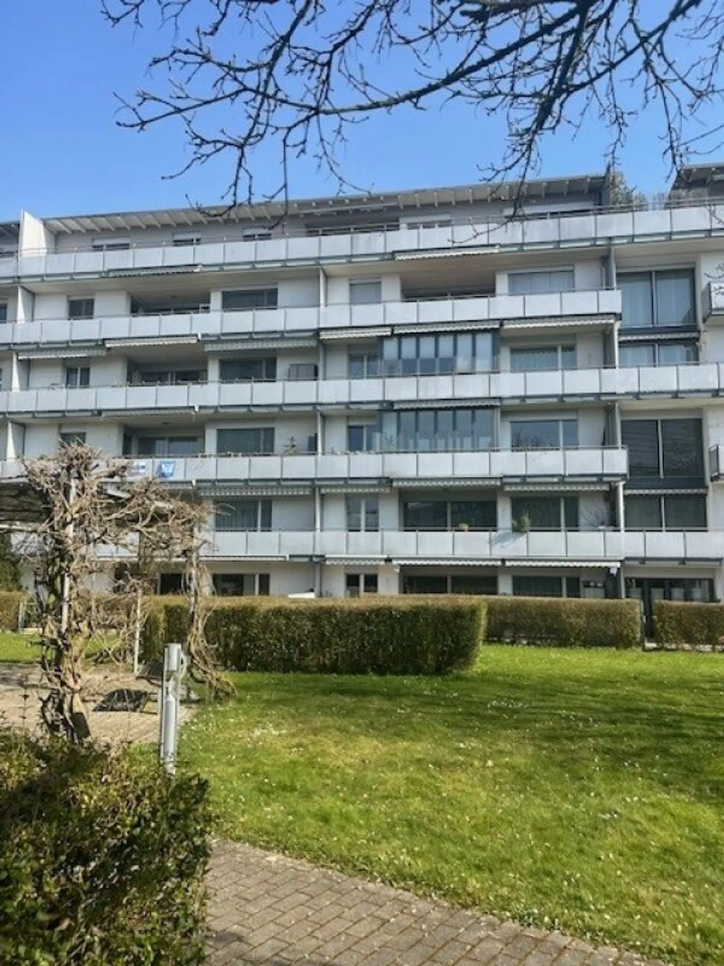 Attraktive 4.5-Zimmer-Wohnung im 1. OG in Rotkreuz - Photo 7 of 13