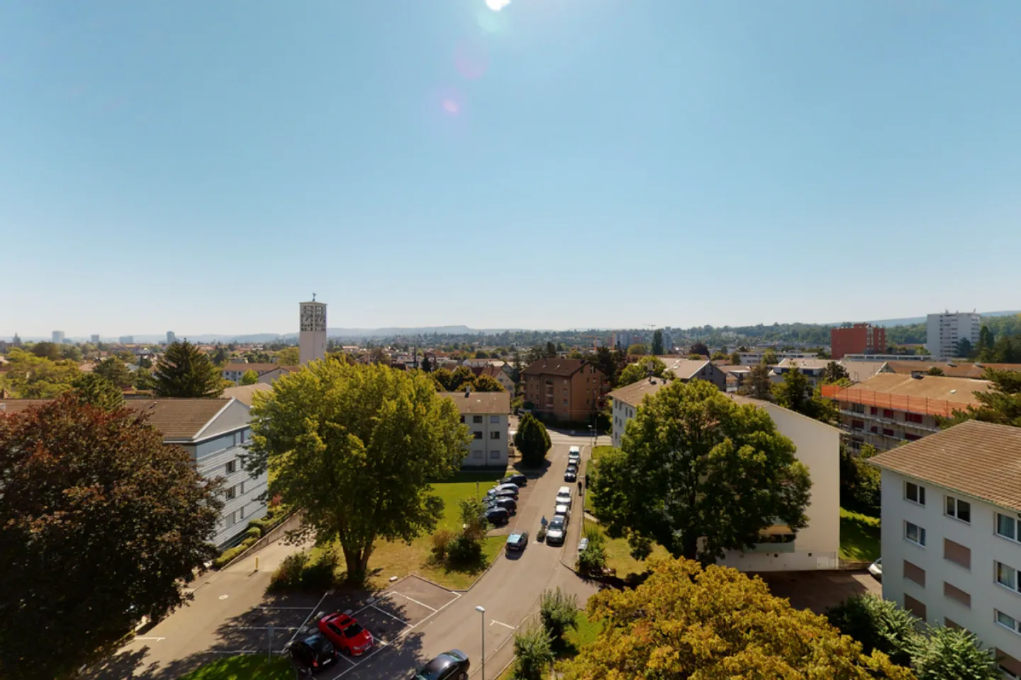 Beautiful view and private washer-dryer - Your new home? - Photo 2 of 10