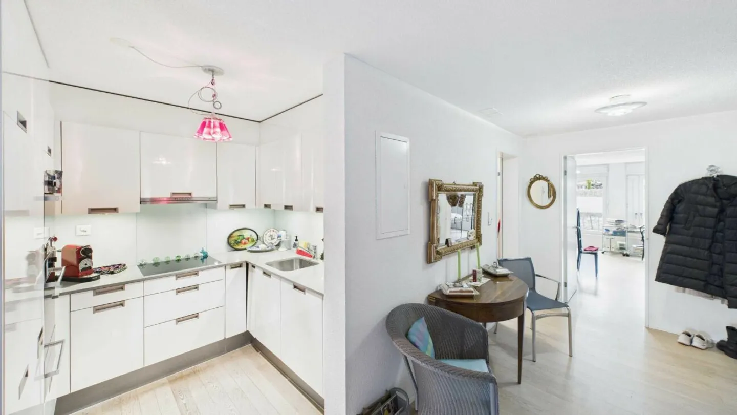 Appartamento al piano terra di 2,5 locali a Zurigo-Affoltern - Foto 6 di 10