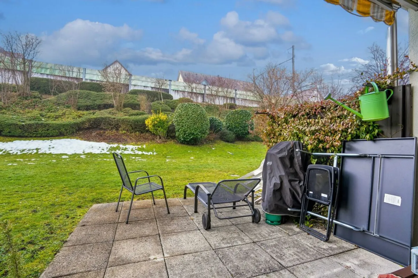 2.5 Zimmer Gartenwohnung in Oberrieden - Foto 2 von 13