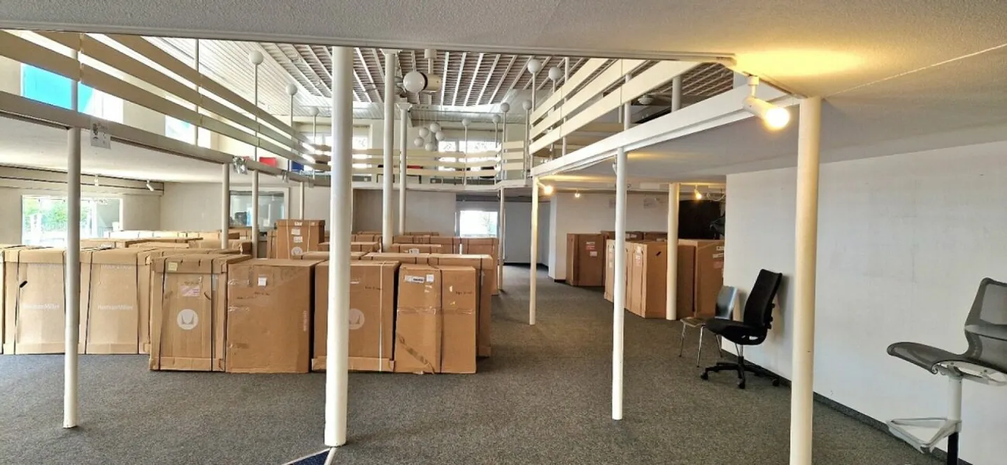 Flexible Storage Spaces in the Center of Wil SG - Photo 4 of 6