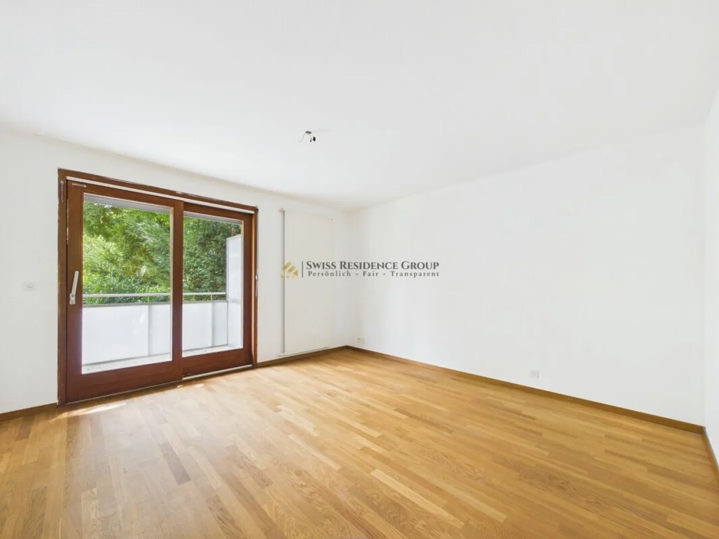 Grosszügige 5-Zimmer-Wohnung im Grünen - stilvolles Wohnen in Riehen - Photo 2 of 13