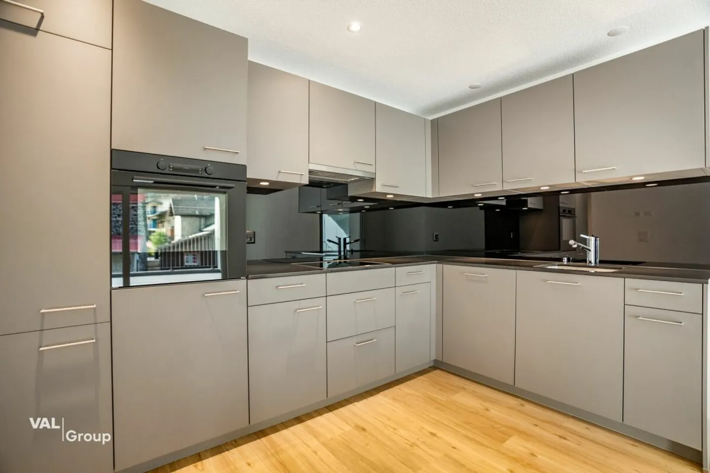 Modernes Apartment im Rhonetal - Foto 4 von 11