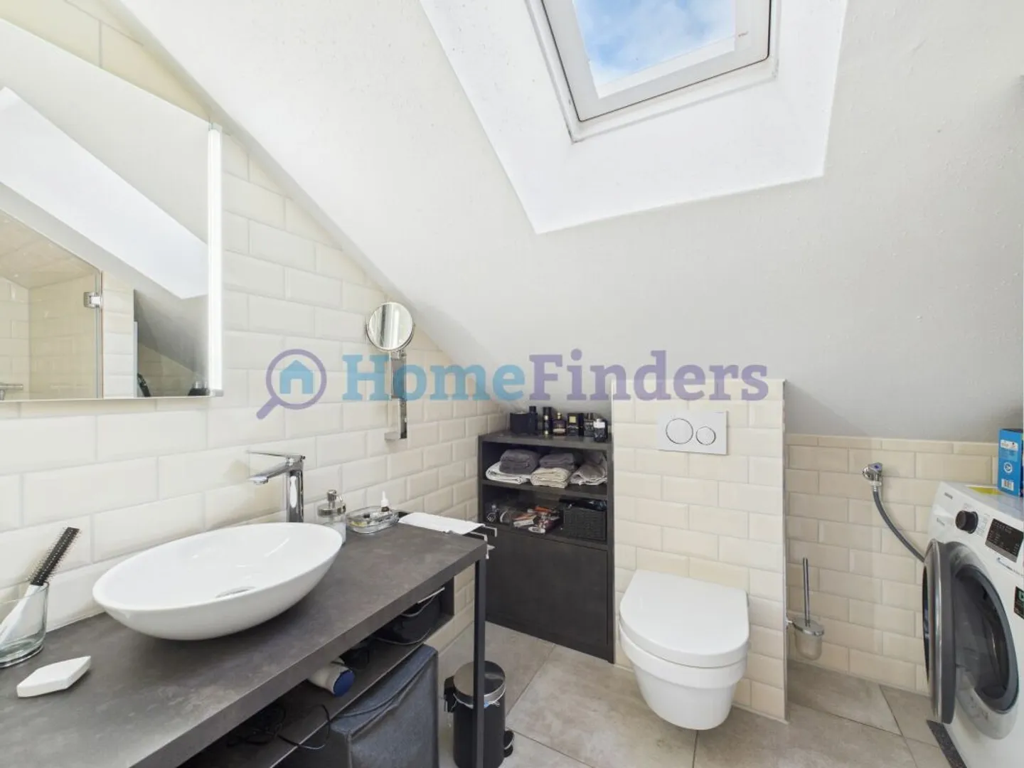 Charmante Dachwohnung in ruhiger Lage - Foto 6 von 6