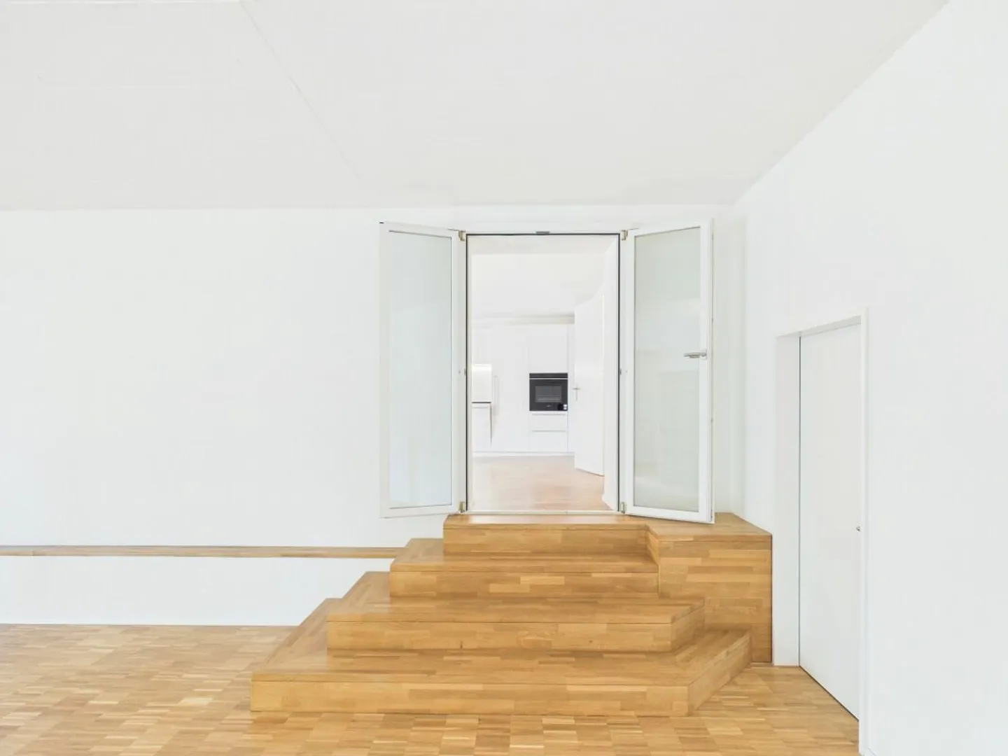 Vaste logement avec caractère de loft et terrasse à Thalwil - Photo 6 sur 13
