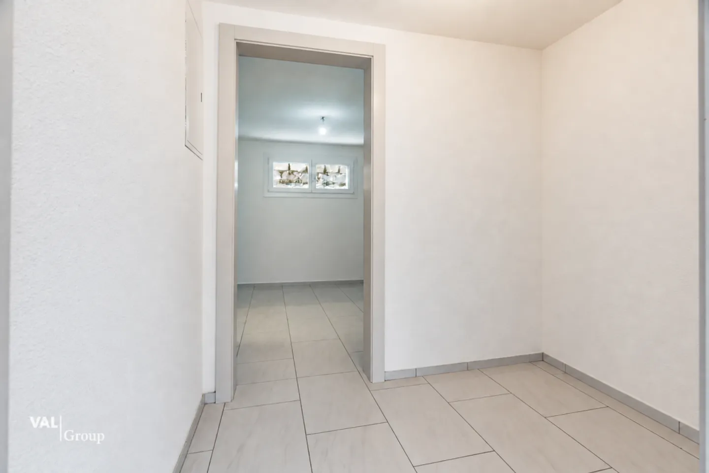 Casa moderna con entusiasmante opportunità di investimento - Foto 9 di 13