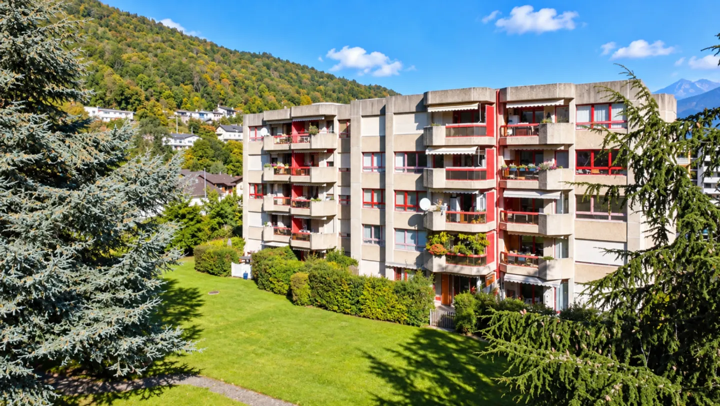 5.5 Room Apartment in Monthey - Photo 2 of 13