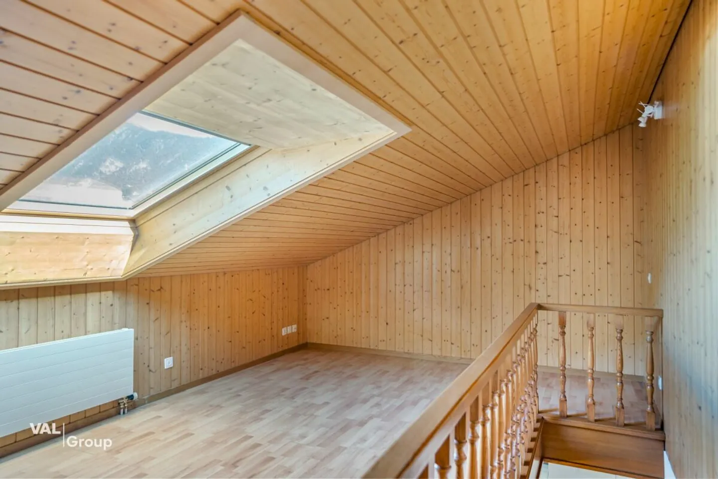 4.5 Room Apartment with Open Gallery in Glis - Photo 10 of 13