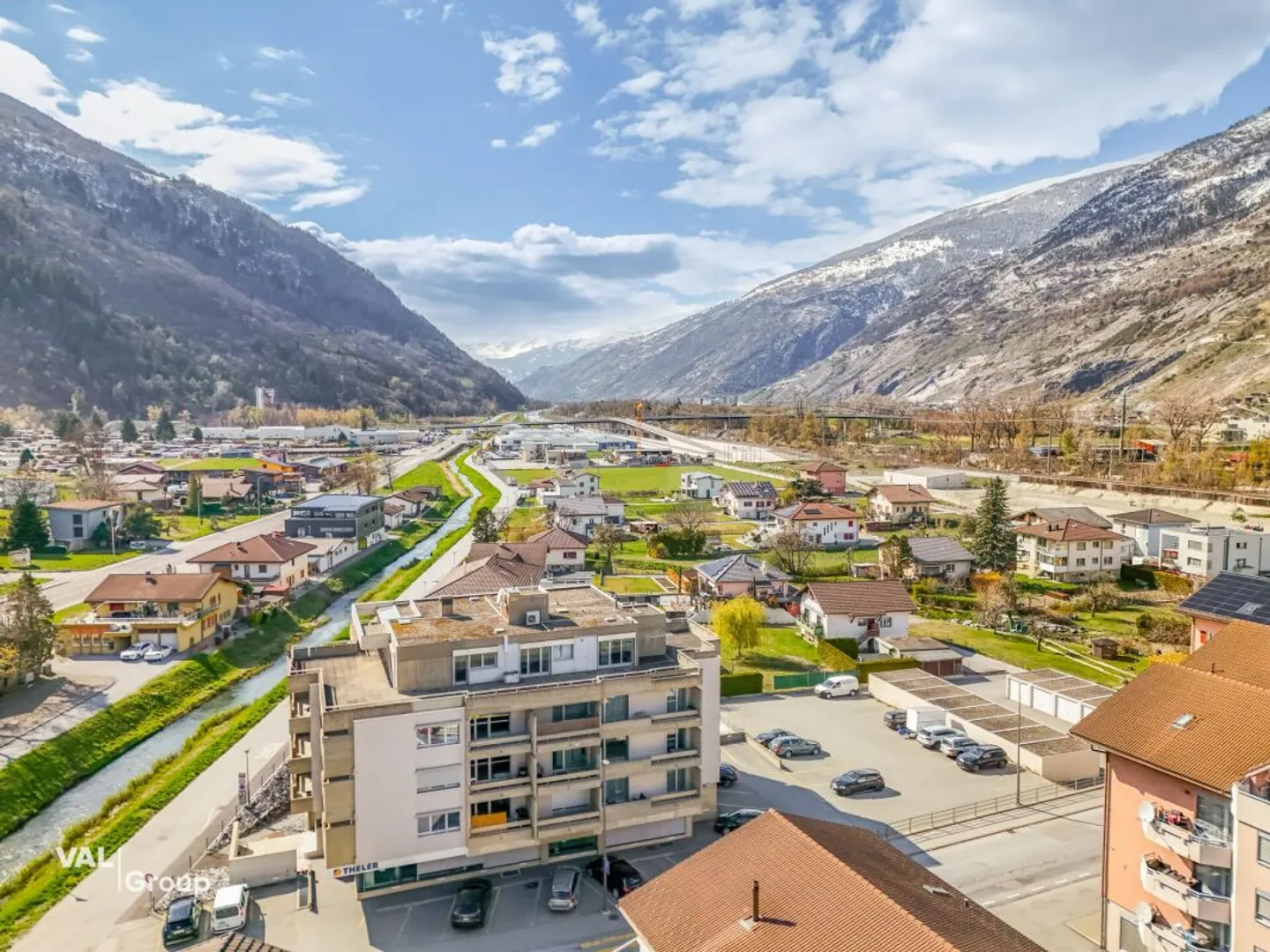 Modernes Apartment in Raron - Foto 8 von 11