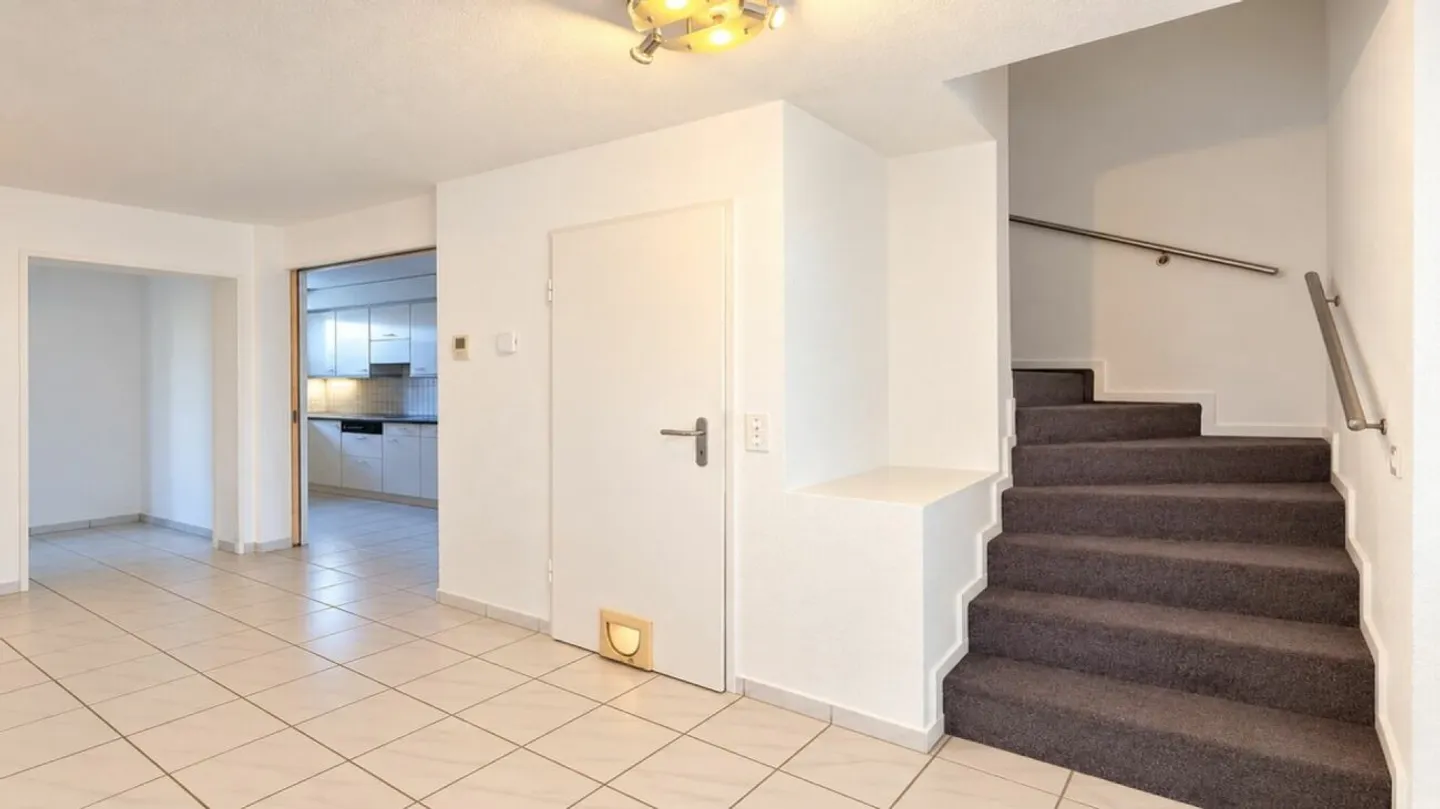 FAMILY LIVING - Plenty of Space to Live Between Zurich and Zug - Photo 6 of 13