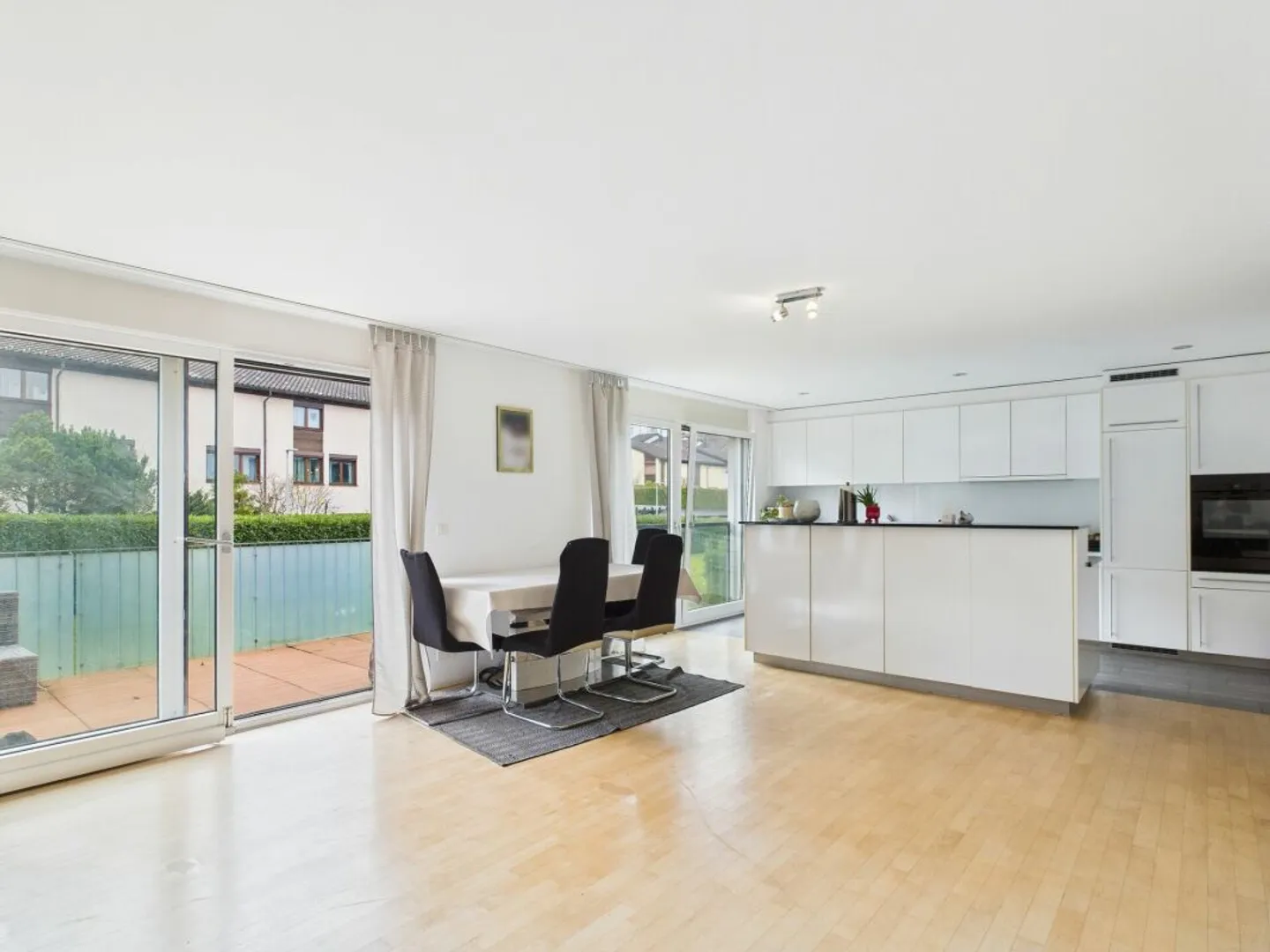 Beautiful, Quiet Residential Area with Green View - Photo 10 of 13