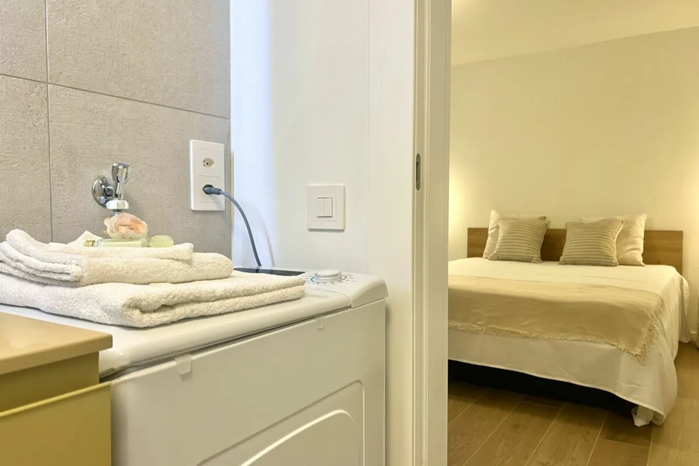 Appartamento vacanze affascinante nel cuore di Ronco s. Ascona con balcone - Foto 12 di 13