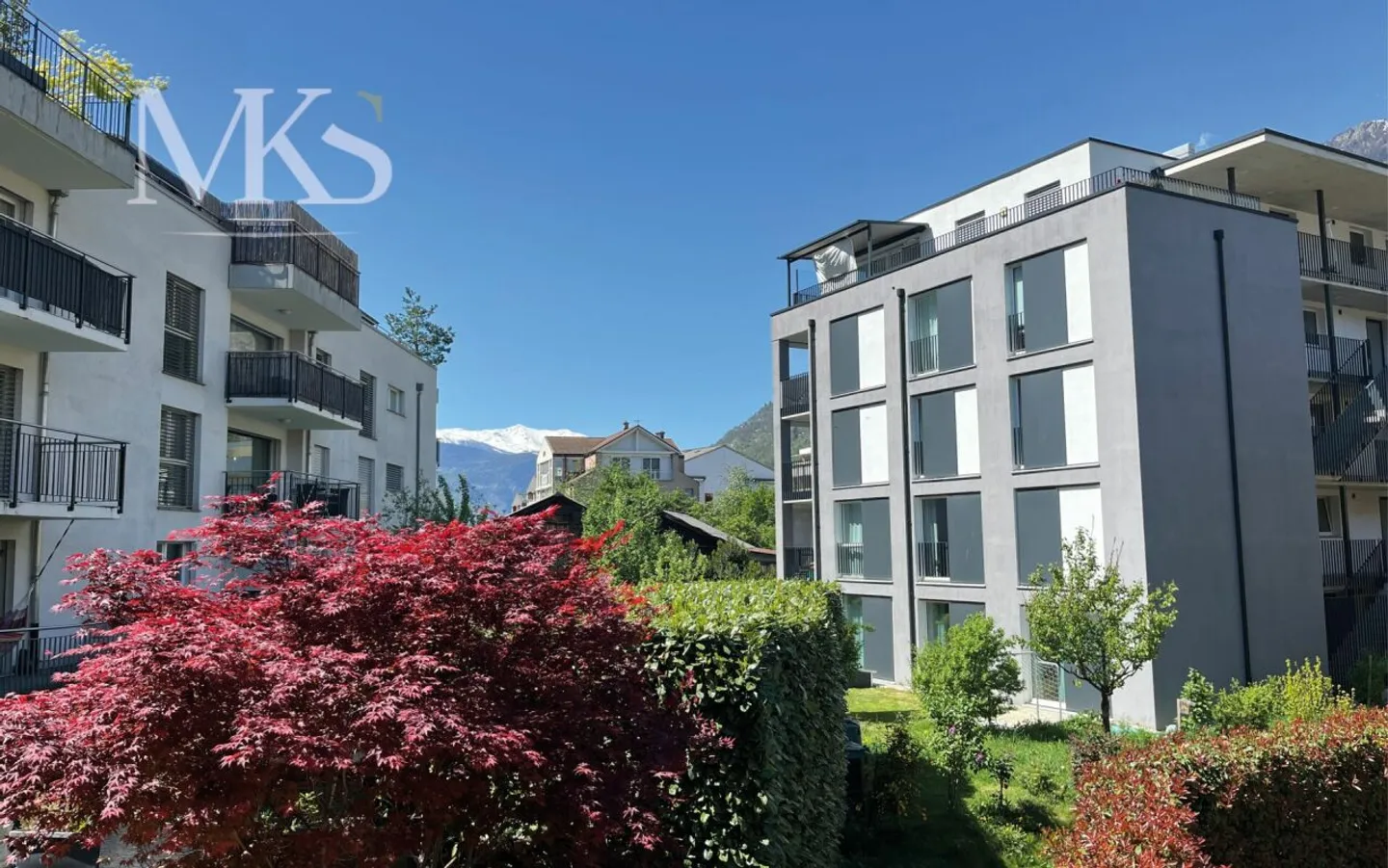 Modern Single-Family Home with Character - Photo 4 of 11