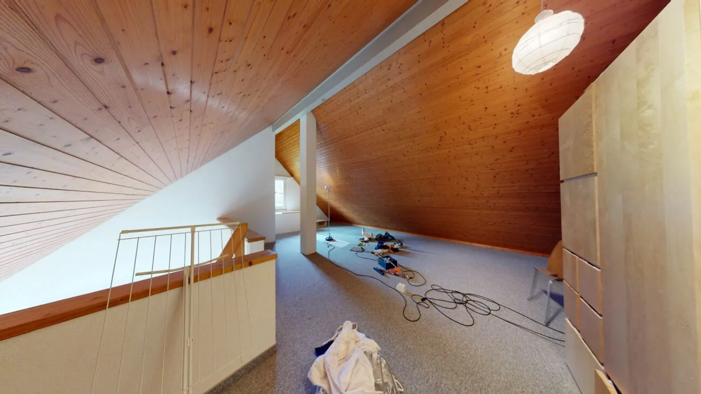 Charming Maisonette with Balcony - Photo 9 of 12