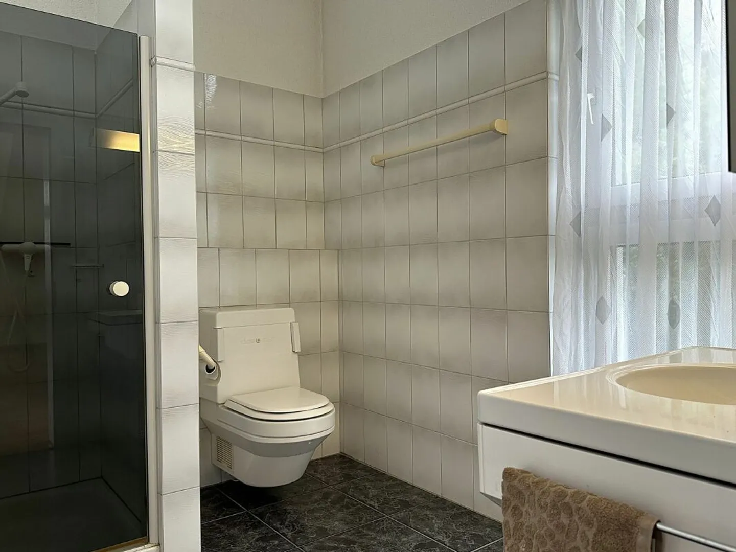 Exklusive Familienhaus mit Aussicht - Foto 13 von 13