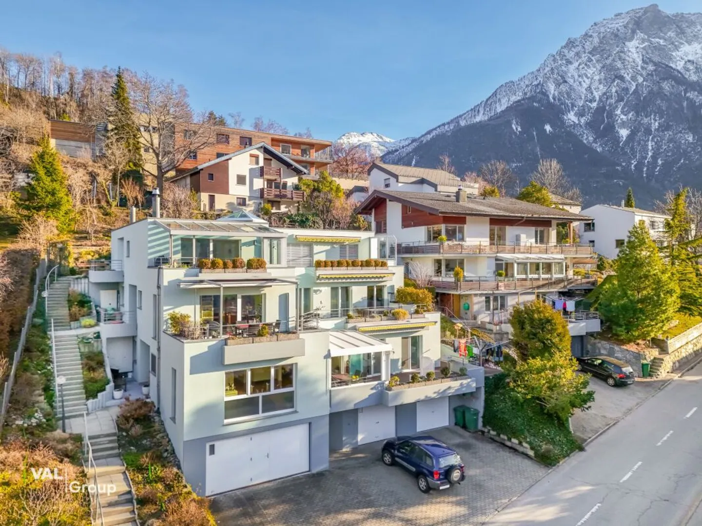 Logement exclusif avec grande terrasse, vue et tranquillité - Photo 1 sur 13
