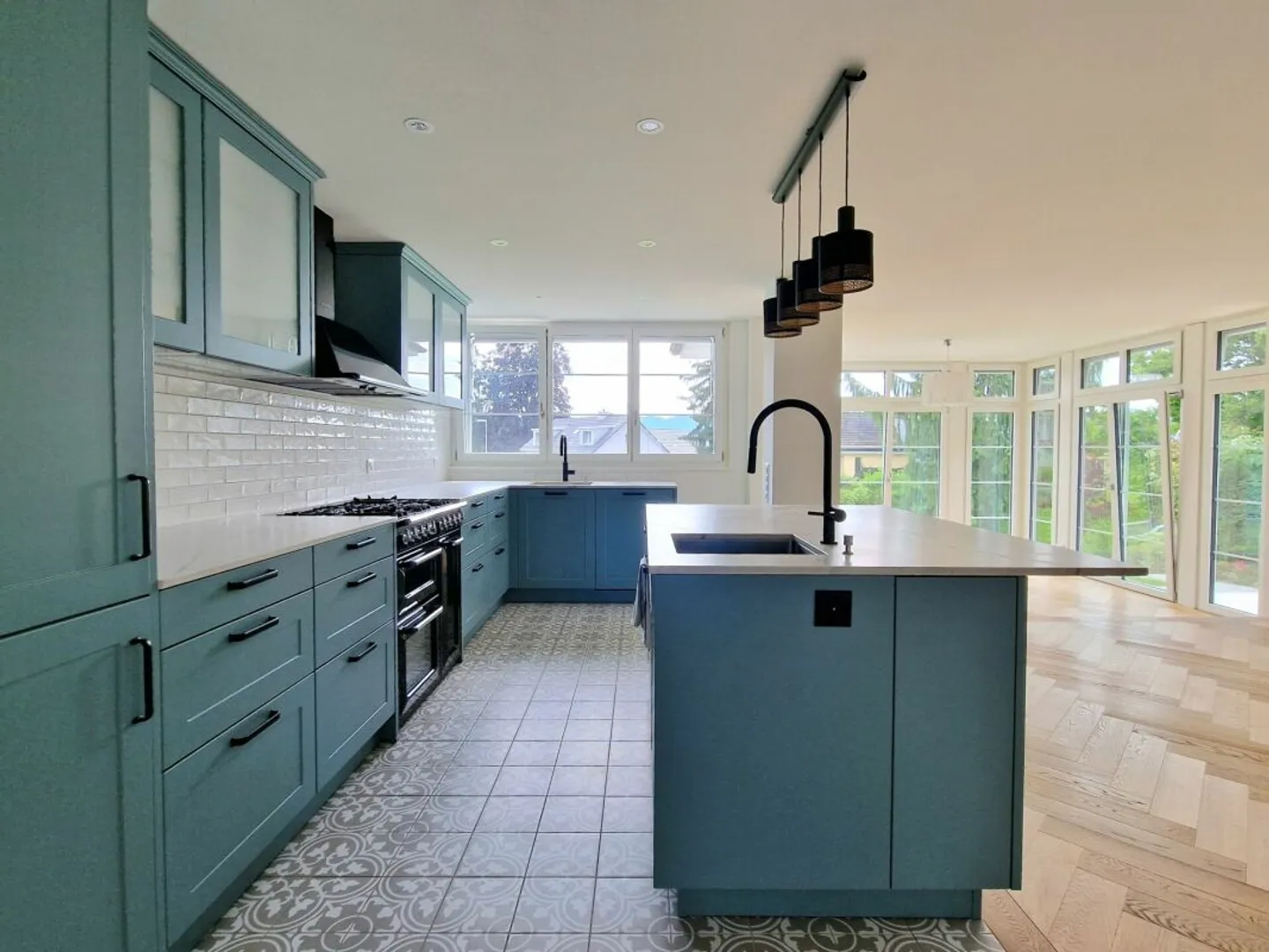 Haute Norme de Construction dans un Emplacement de Rêve avec Vue - Photo 8 sur 13