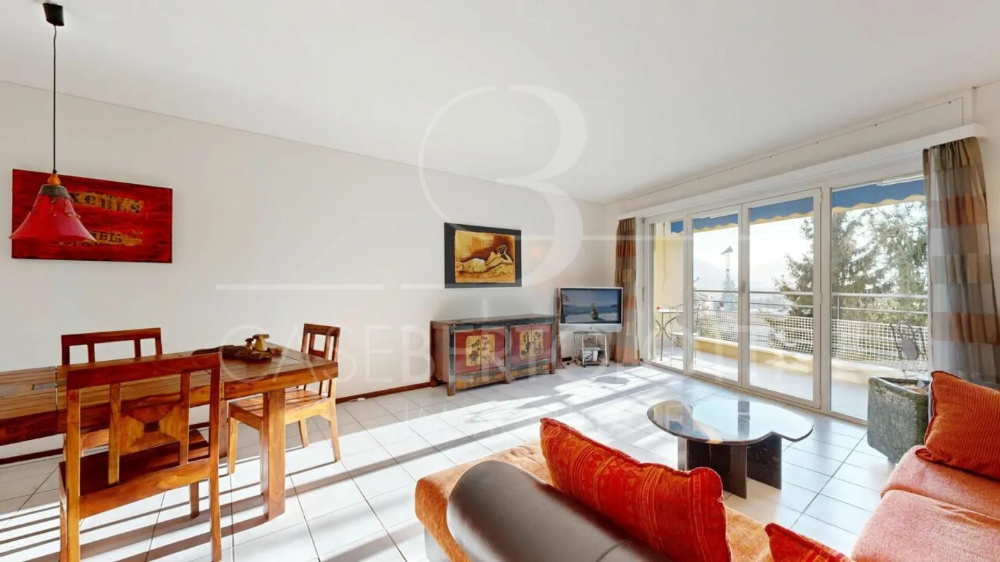 Elegante Wohnung in Muralto - Foto 3 von 13