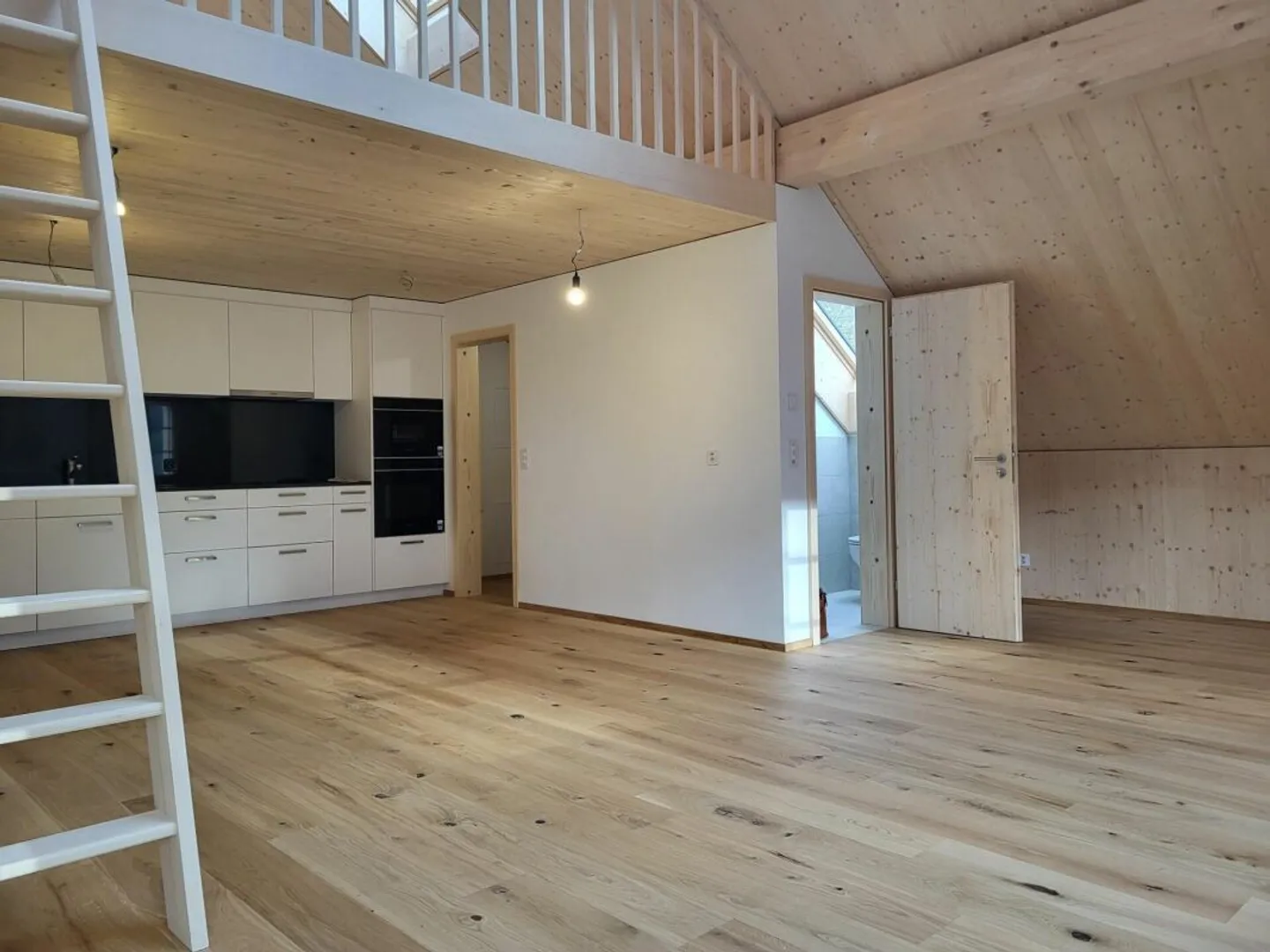 Your Home with House Character - 2.5-Room New Apartment - Photo 2 of 13