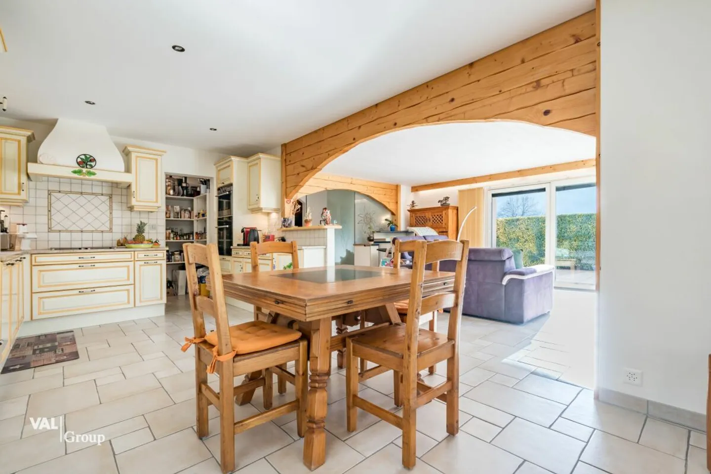 Ein privilegierter Standort, eine außergewöhnliche Villa - Foto 5 von 13