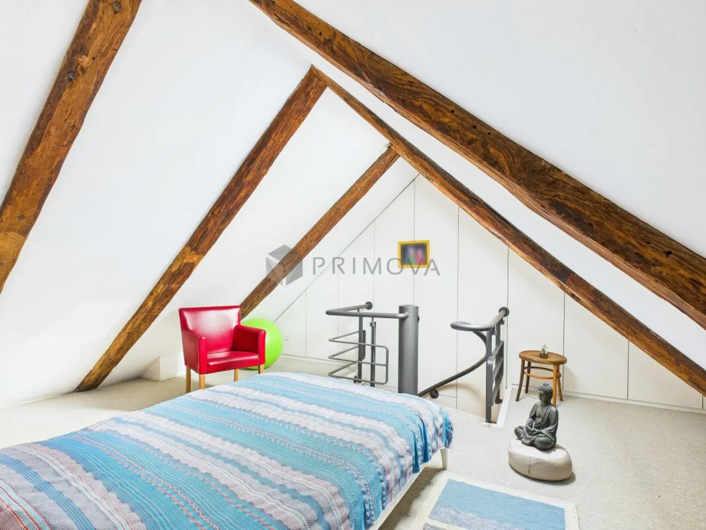 Au-dessus des toits de la vieille ville de Chur - Photo 5 sur 8