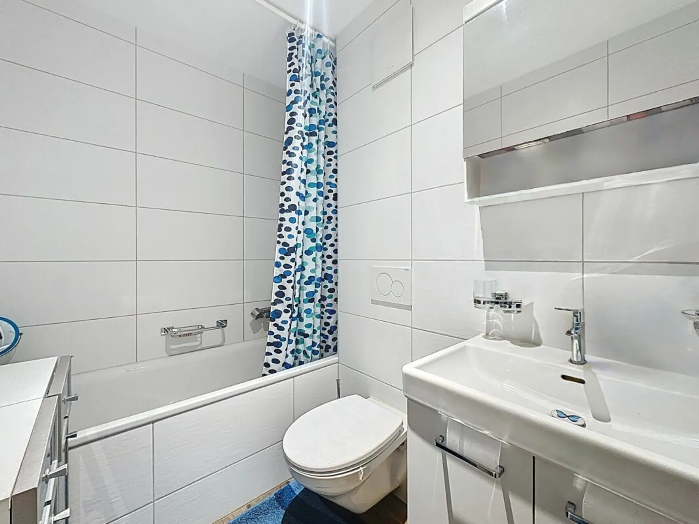 Appartamento moderno con terrazza - Foto 9 di 13