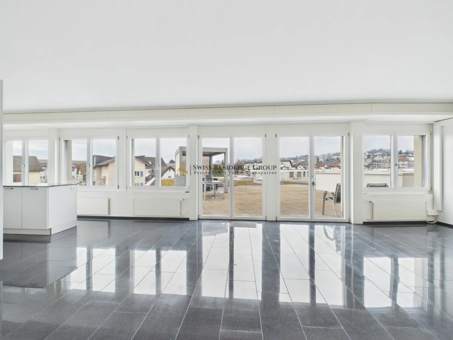 Spacious 3.5-room terrace apartment - Sunny prospects in Rapperswil-Jona - Photo 3 of 13