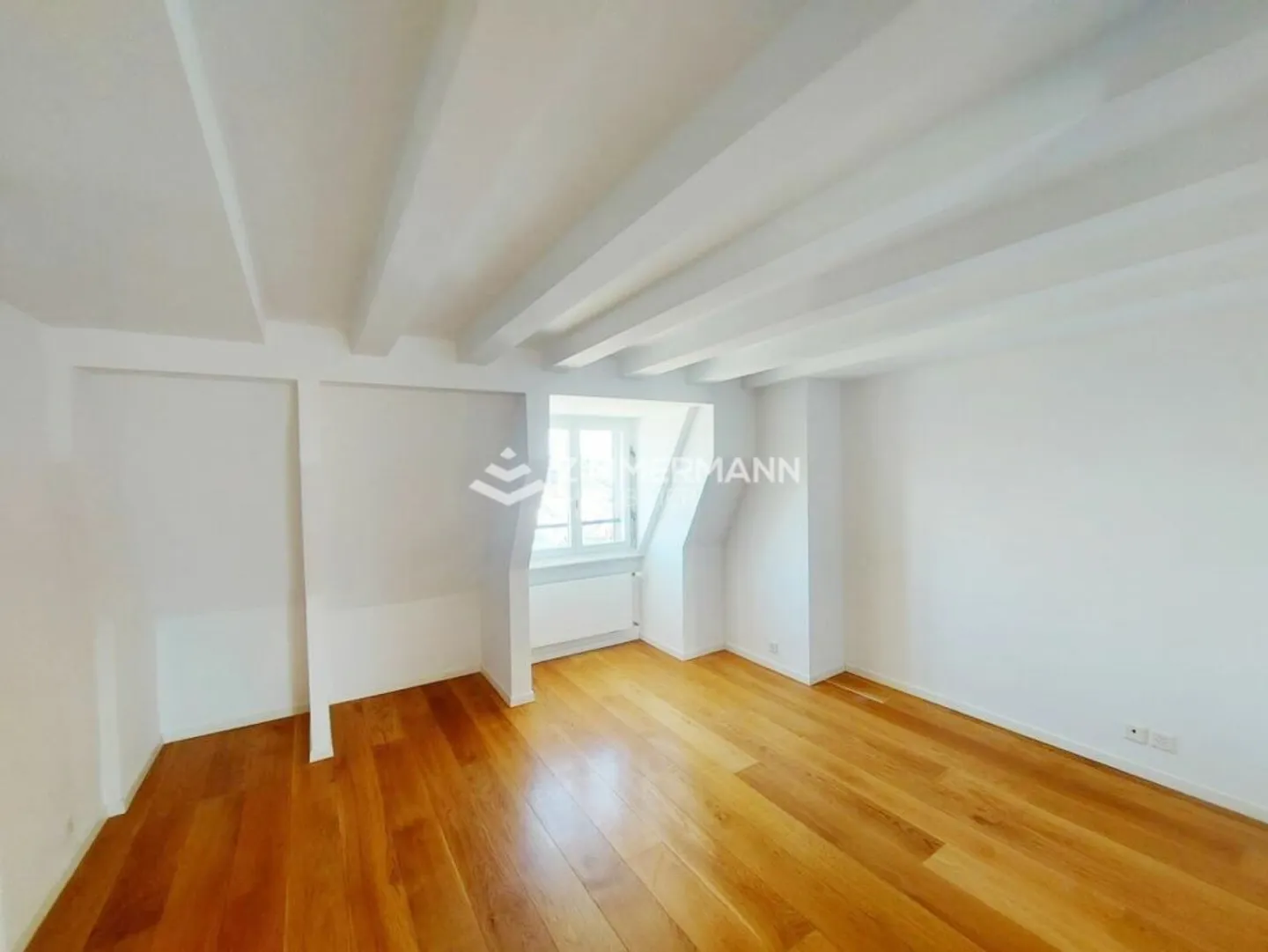 8 rooms with Rooftop - Photo 10 of 13