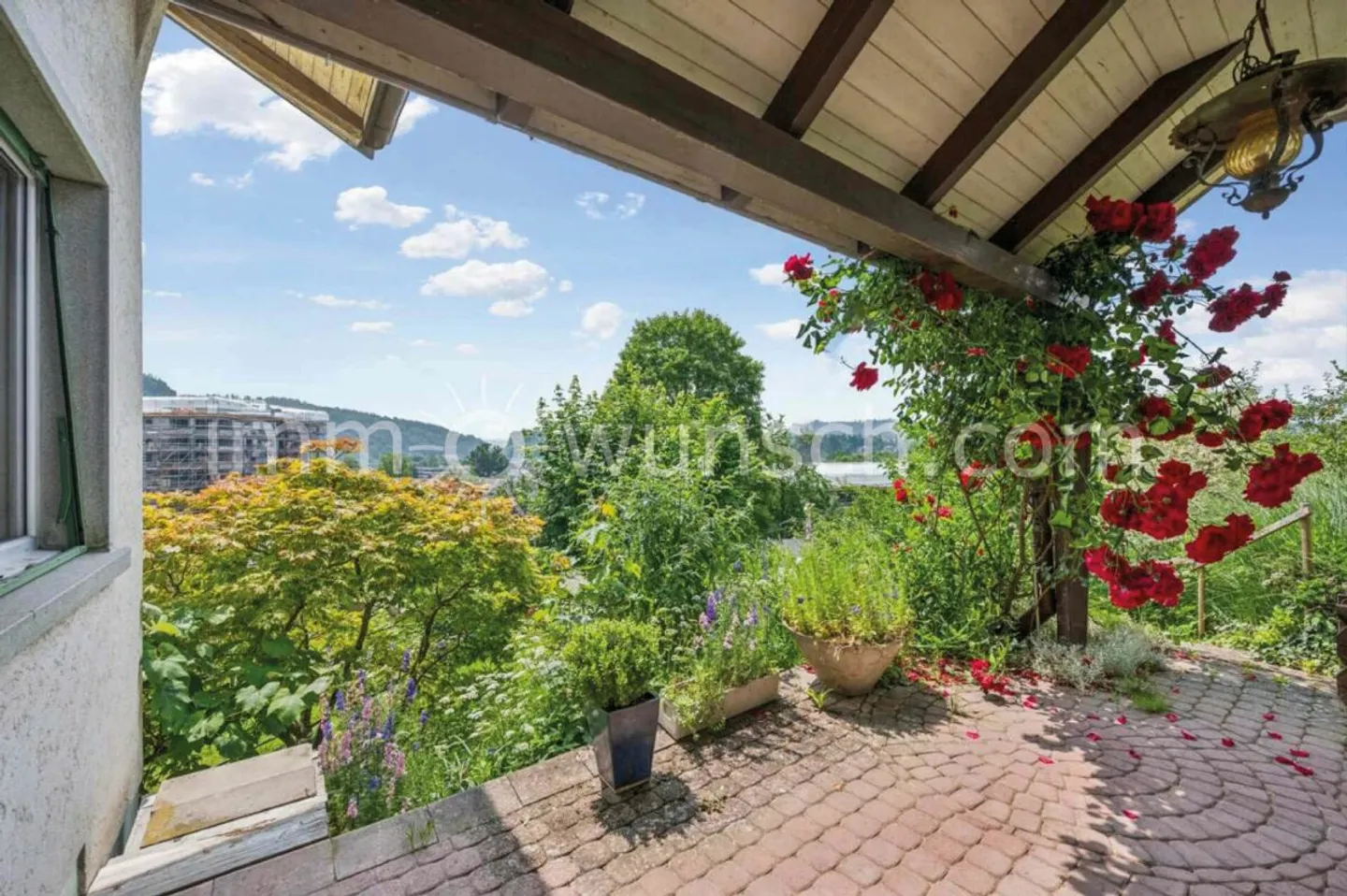 Die Gelegenheit: 6-Zi. Einfamilienhaus (BEFRISTET) zu vermieten - Photo 4 of 13