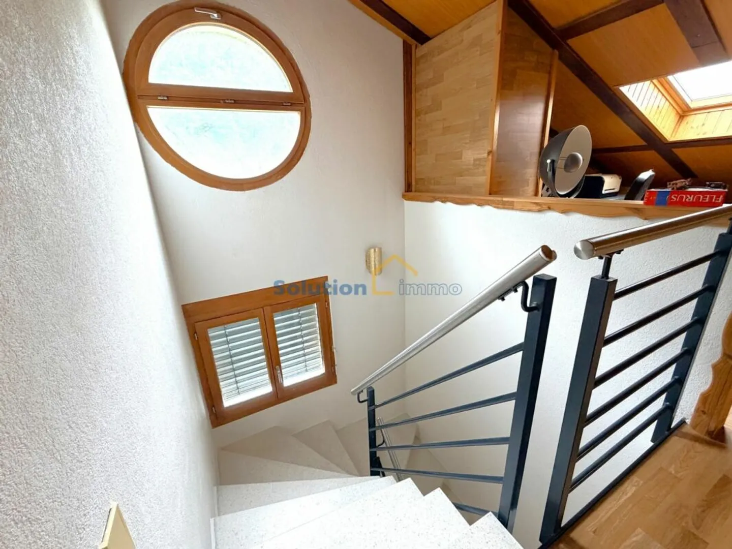 Große angrenzende Villa mit 6,6 Zimmern - Foto 11 von 13